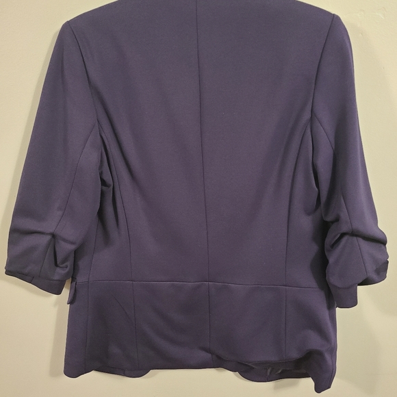 Blue Blazer, size Small - Picture 3 of 3